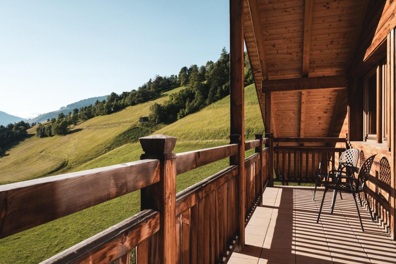 Berghotel Majarei Сан-Віджиліо-ді-Мареббе Екстер'єр фото