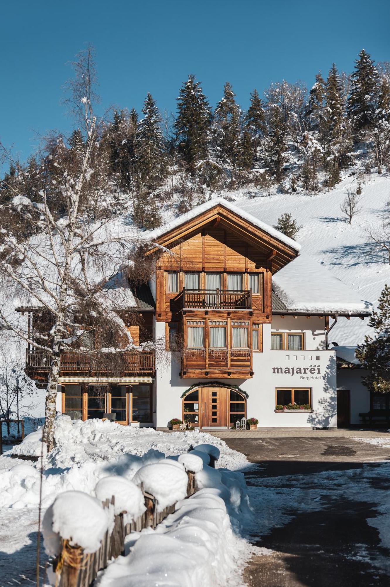 Berghotel Majarei Сан-Віджиліо-ді-Мареббе Екстер'єр фото